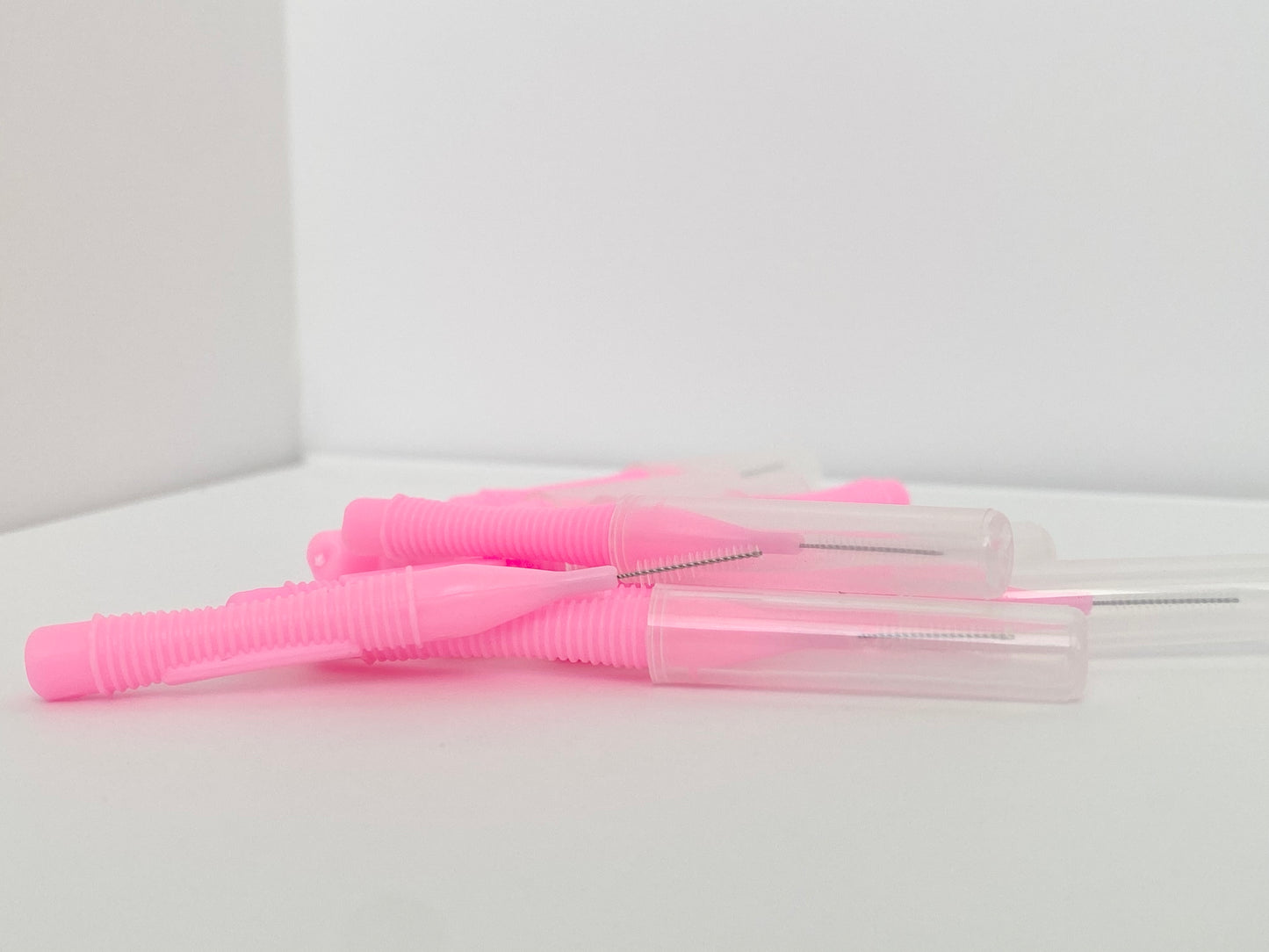 INTERDENTAL MINI BRUSHES