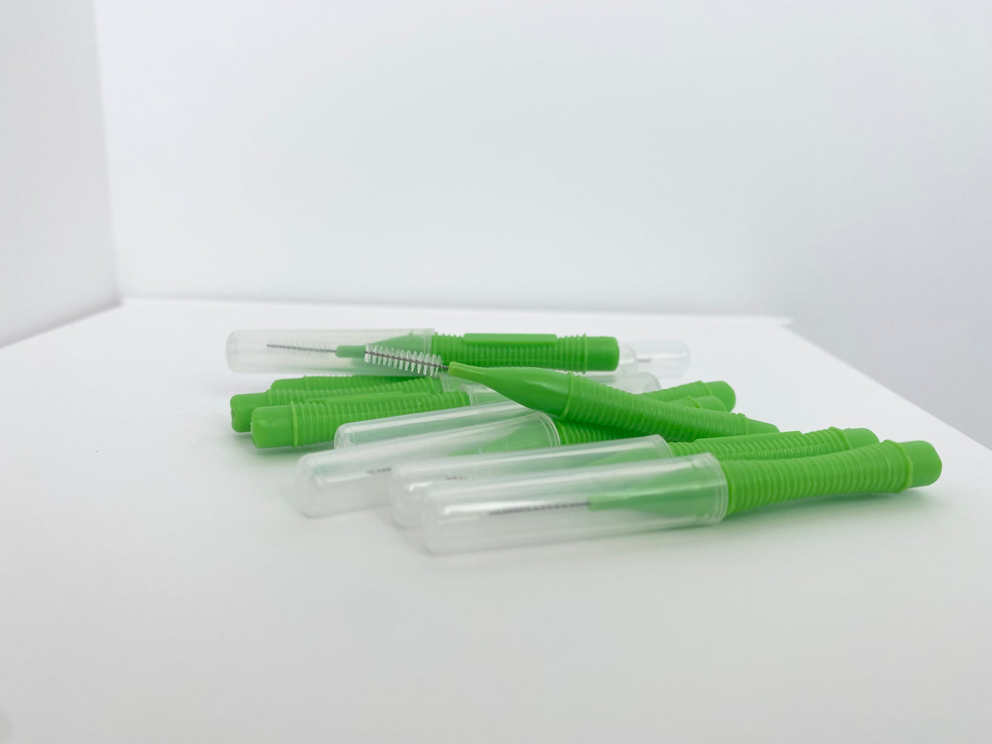 INTERDENTAL MINI BRUSHES