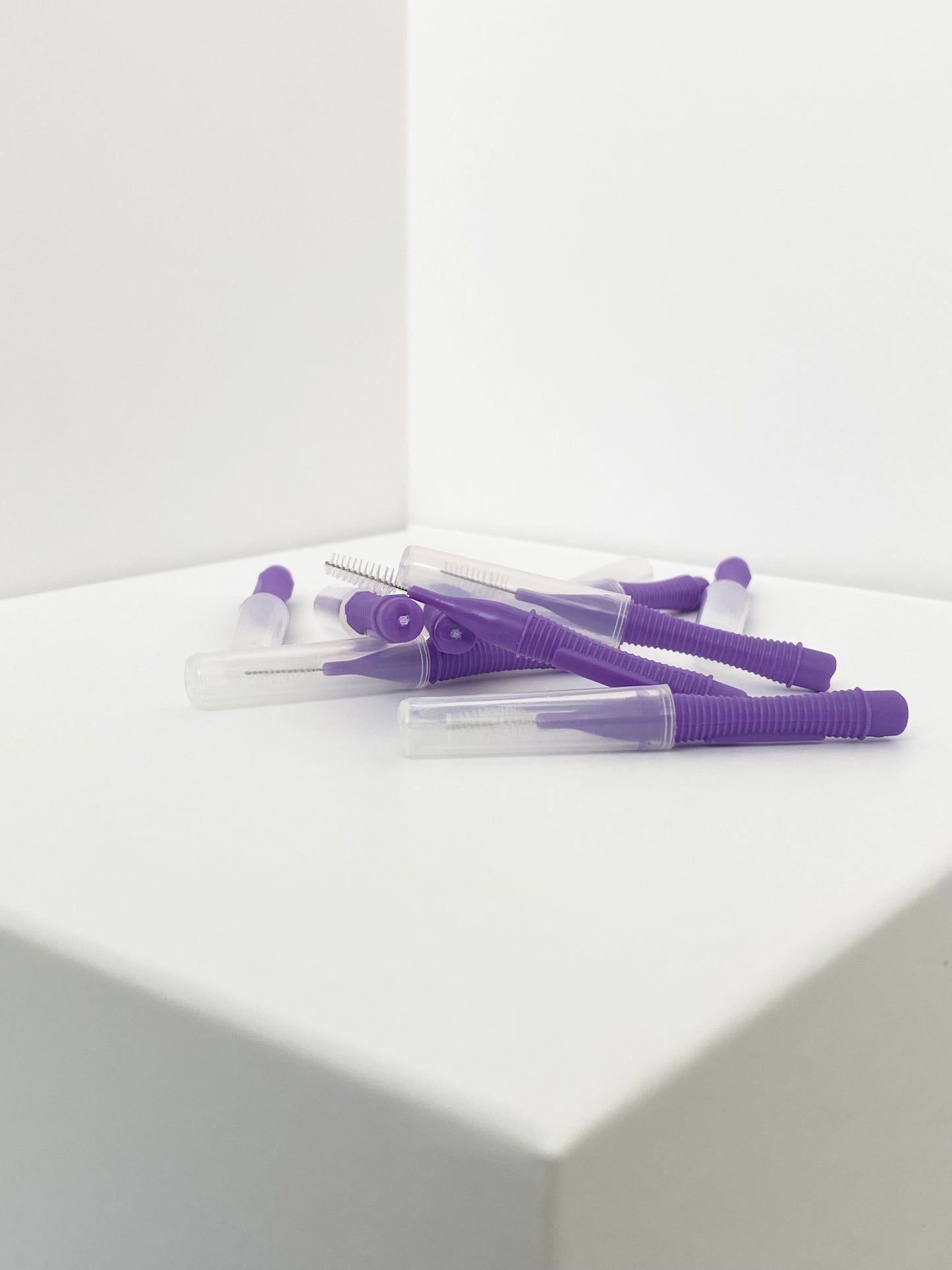 INTERDENTAL MINI BRUSHES